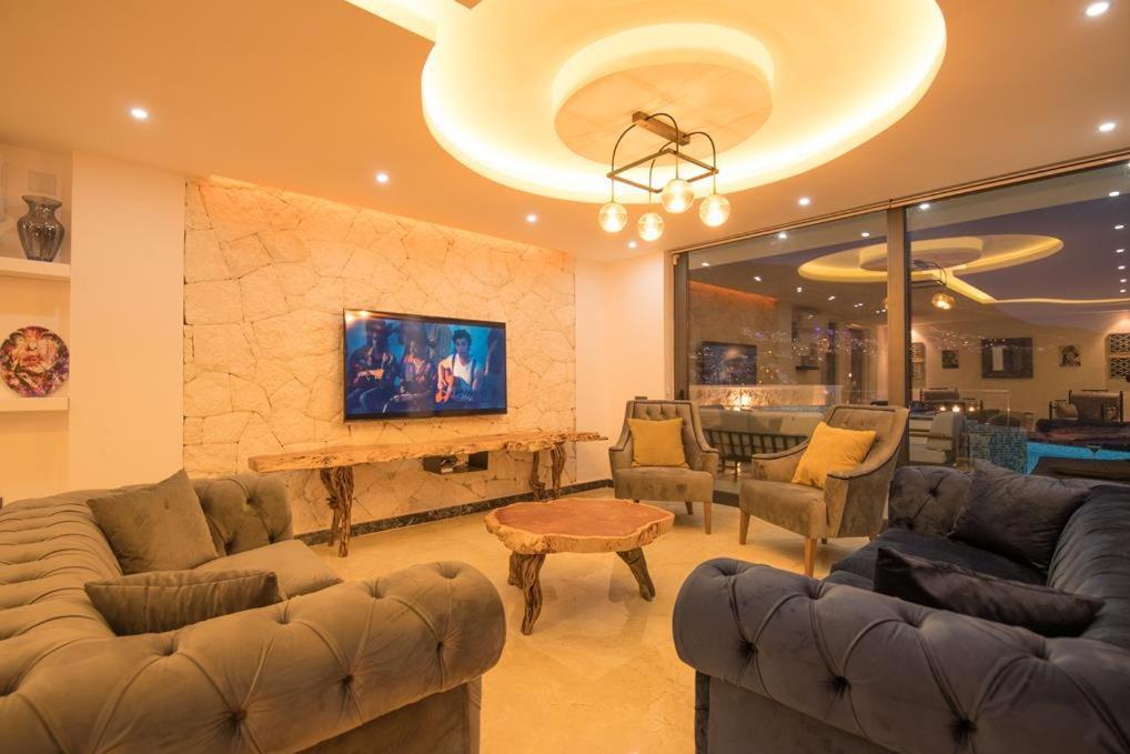 Villa Unlimited 2 Luxury 6 Bedroom Villa Kas Exterior photo